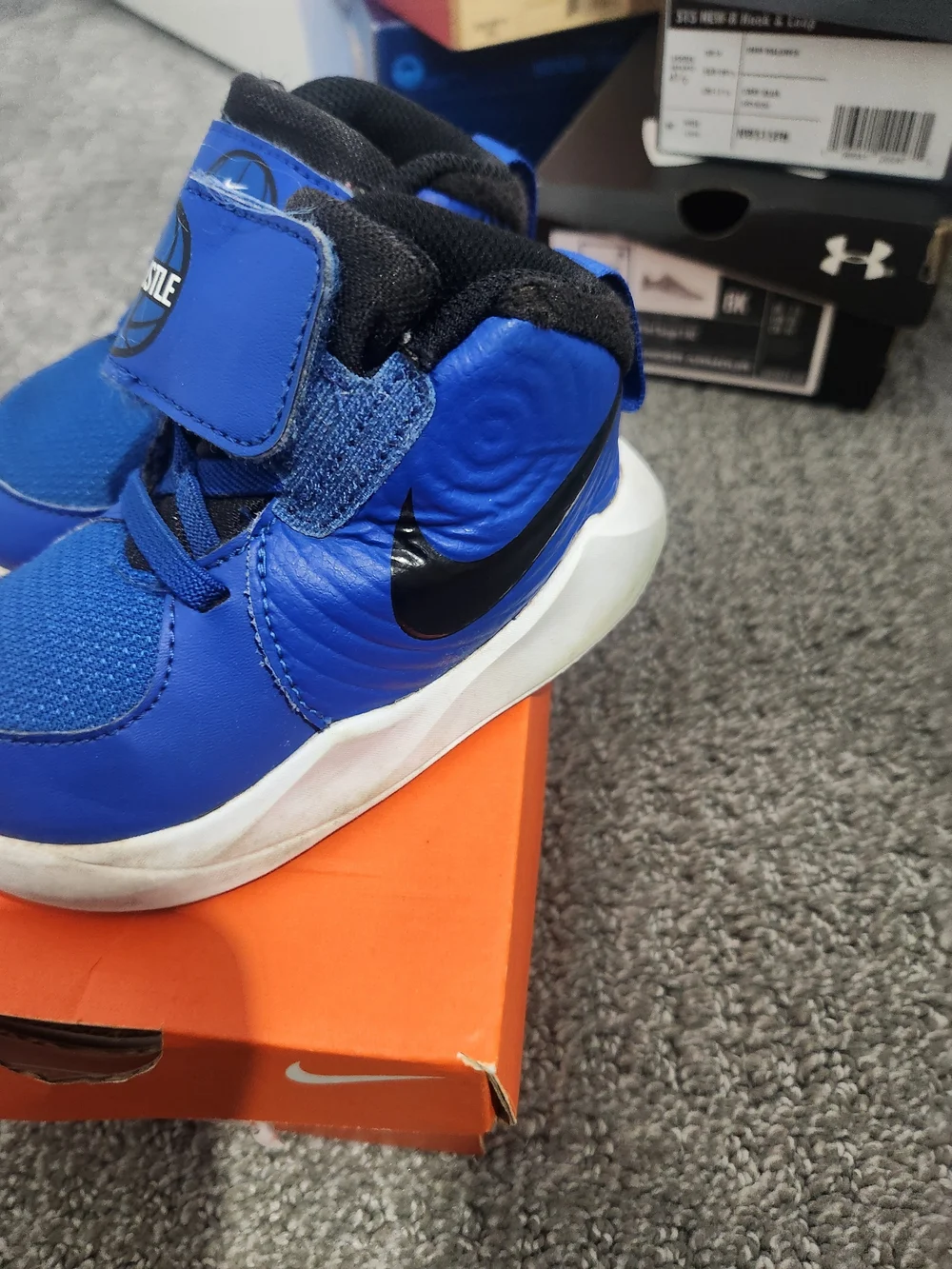 Nike kids teamhustle